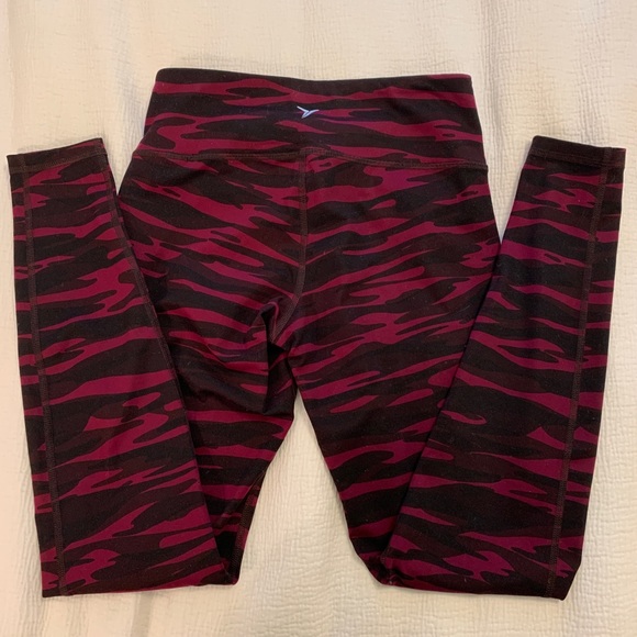 Old Navy camo leggings - Picture 3 of 3